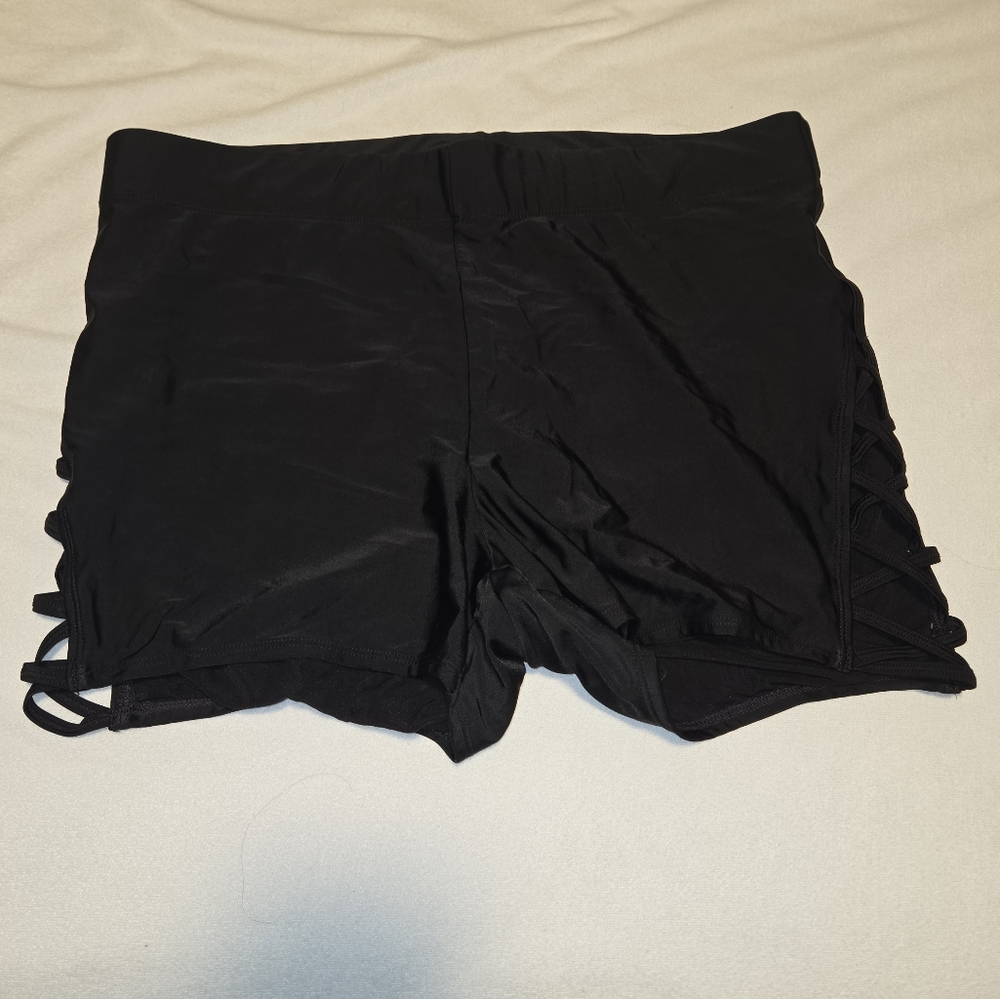 Torrid Black Swim Bortoms/Shorts ‐ Size 1